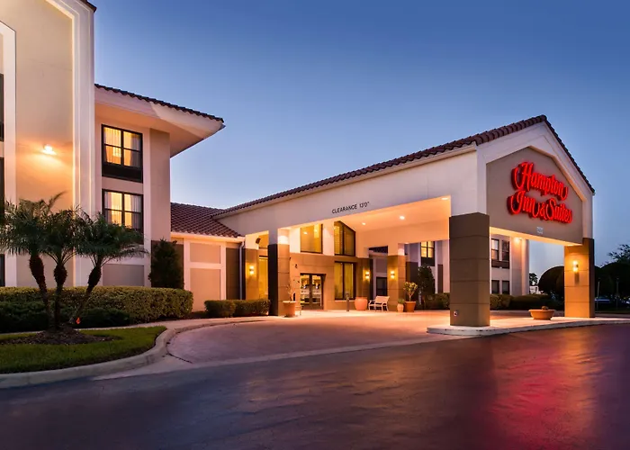 Hampton Inn & Suites Orlando-East Ucf